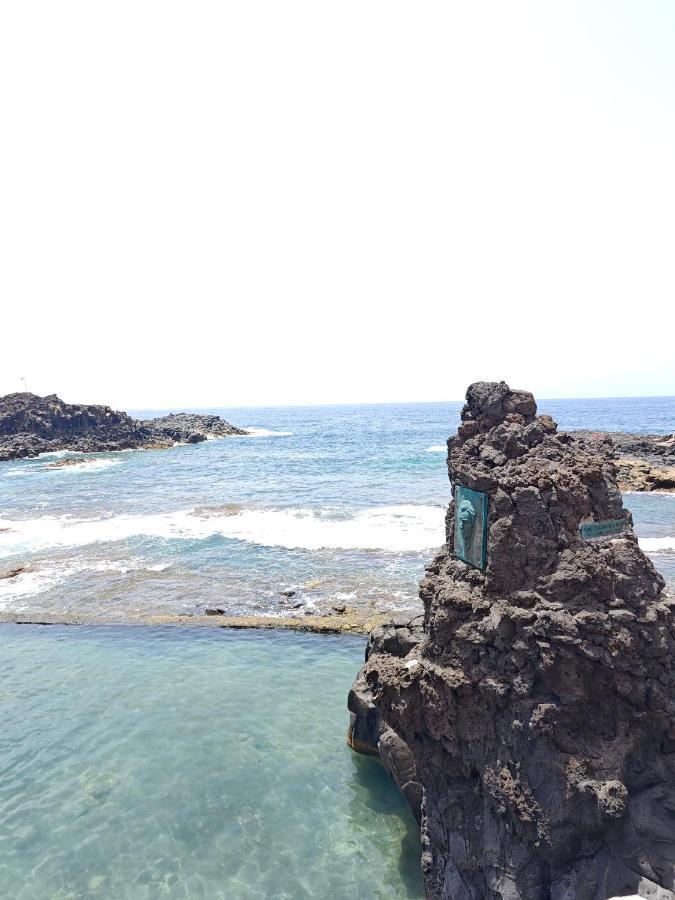 Cozy Apartment In Front Of The Natural Pools El Pris Buitenkant foto